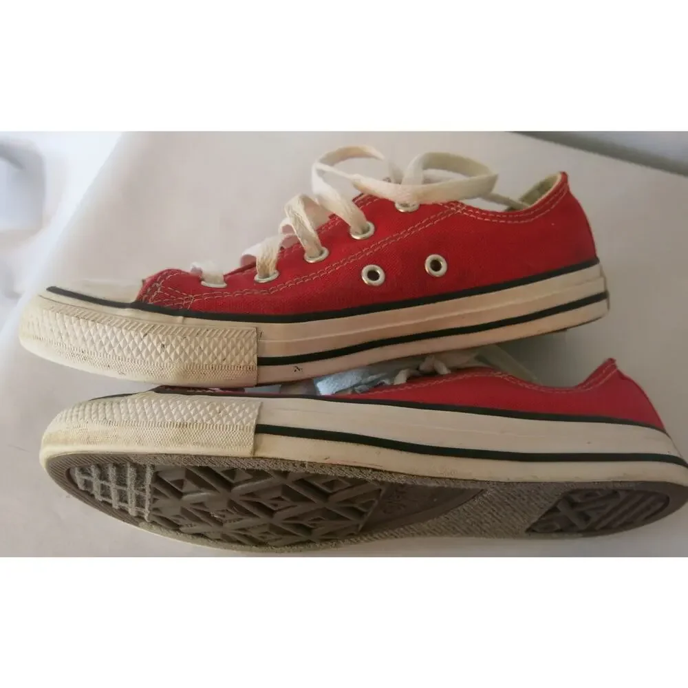 Converse All Star Low Lace Up Tennis Shoes Sneakers Size 2 Youth Red Classic